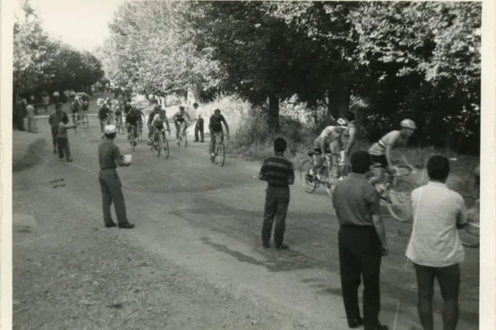 corsa ciclistica anni 60