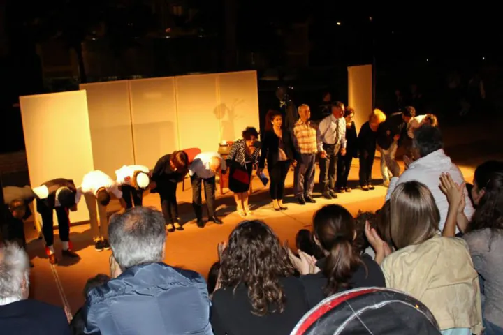 Teatro di cittadinanza: della commedia (104 di 118)
