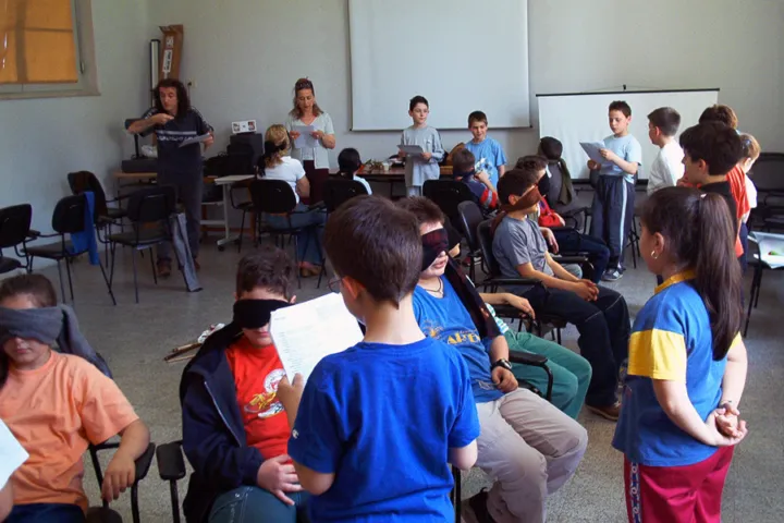 Teatro a scuola: laborsens (27 di 194)