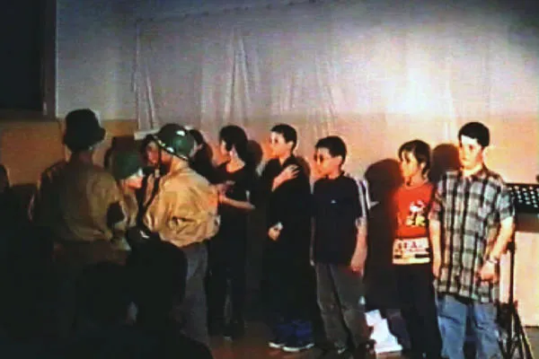Teatro a scuola: per non (2 di 194)
