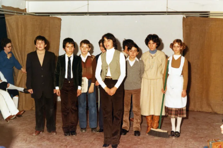 Teatro a scuola: scuola media (38 di 194)