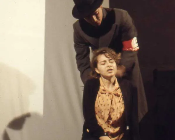 Teatro a scuola: so che un giorno (71 di 194)