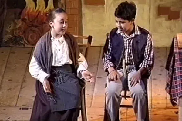 Teatro a scuola: stanza memoria (18 di 194)