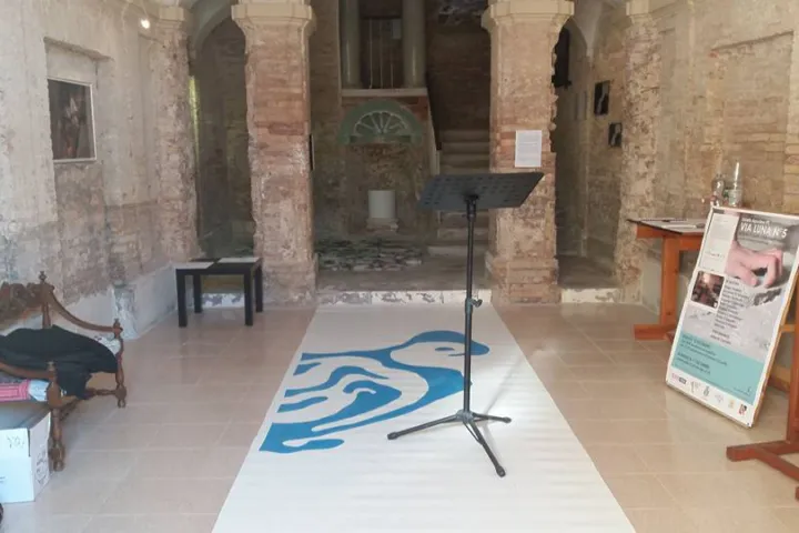 Mostre: via luna (87 di 95)